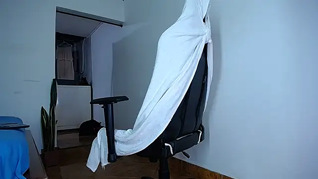 diamond black00 online show from 12-01-25, 11:16