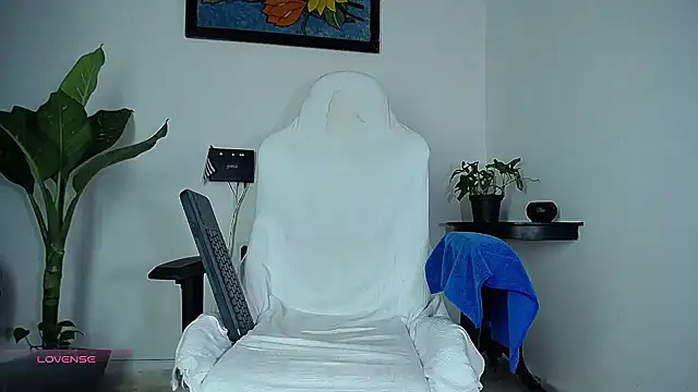 diamond black00 online show from 02-10-26, 07:02