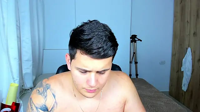 jhonstark09 online show from 03-12-25, 09:24