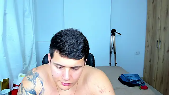 jhonstark09 online show from 02-14-25, 04:26