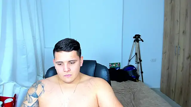 jhonstark09 online show from 12-19-24, 04:35