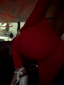 Snapshot of doll_celeste20 chatting on 10-20-25, 12:56 doll celeste20 online show from 10-20-25, 12:56