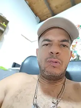 latinmartin73 online show from 06-30-26, 04:45
