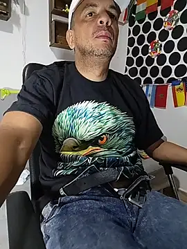 latinmartin73 online show from 06-21-26, 03:01