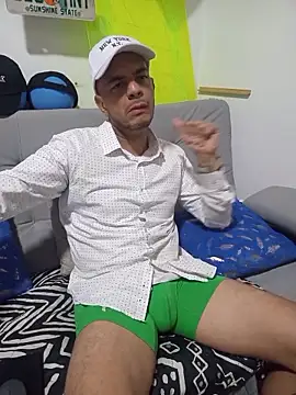 latinmartin73 online show from 10-14-25, 10:53