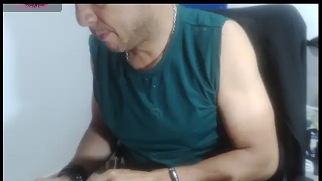 latinmartin73 online show from 04-17-26, 12:46