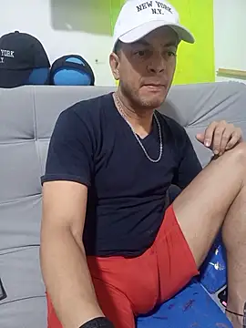 latinmartin73 online show from 10-25-25, 05:35