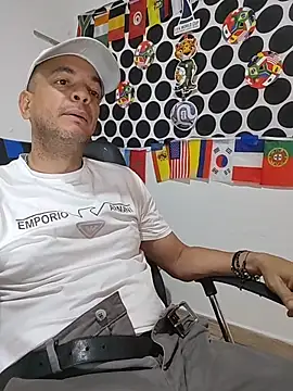 latinmartin73 online show from 06-27-26, 07:42