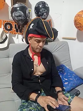 latinmartin73 online show from 10-27-25, 01:50