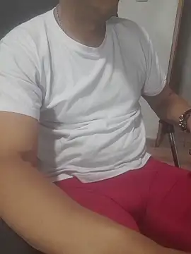 latinmartin73 online show from 02-12-26, 12:21