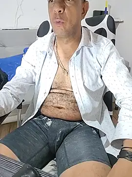 latinmartin73 online show from 07-22-26, 12:12