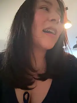 kittyfresita online show from 10-22-25, 05:29