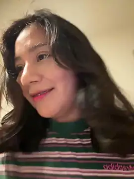 kittyfresita online show from 10-17-25, 06:50