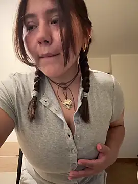 kittyfresita online show from 02-08-26, 02:09