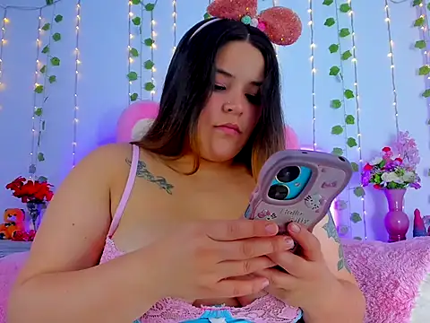 dulcevegga online show from 04-05-26, 01:01