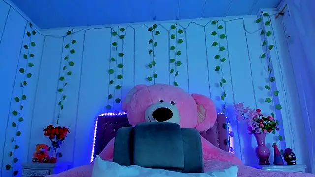 dulcevegga online show from 05-05-26, 03:53