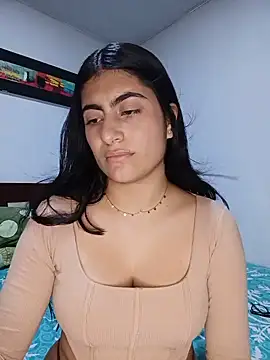 miakhalifaaa  online show from 07-02-26, 11:44