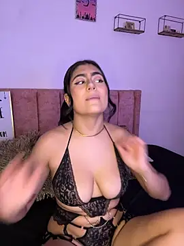 miakhalifaaa  online show from 10-10-25, 09:48