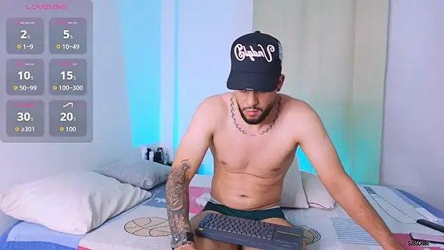 Colt Perci online show from 10-09-25, 03:29