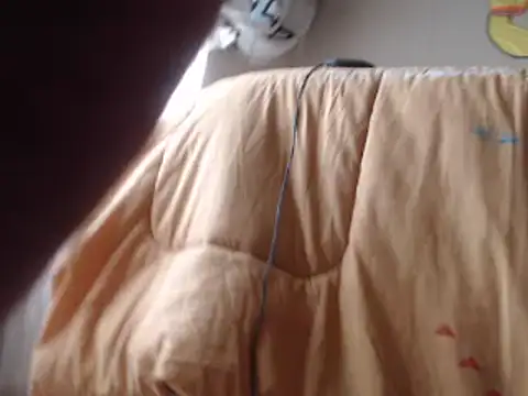 Snapshot of hotyoung24 chatting on 12-27-24, 11:28 hotyoung24 online show from 12-27-24, 11:28