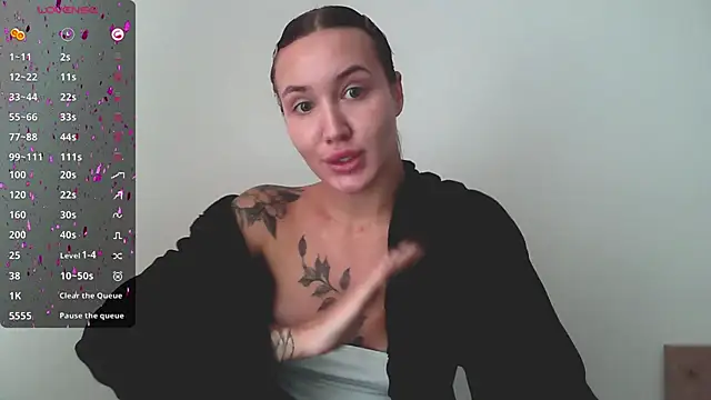 Snapshot of Stasia_Queen chatting on 12-02-24, 09:52 Stasia Queen online show from 12-02-24, 09:52