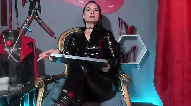 zoeharryzon online show from 02-25-25, 06:01