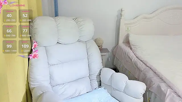 Caitlyn   online show from 11-08-25, 11:36