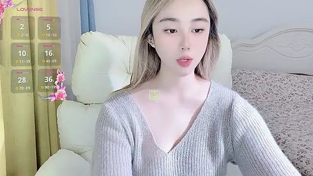 Caitlyn   online show from 12-01-25, 11:33