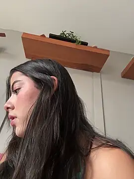 DakotaShelby online show from 03-18-26, 09:26