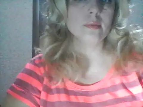 SweetCandy356 online show from 03-04-25, 10:46