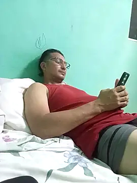 Andresguz35 online show from 03-24-26, 03:39