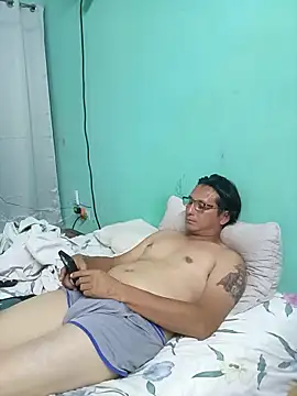 Andresguz35 online show from 04-29-26, 05:00