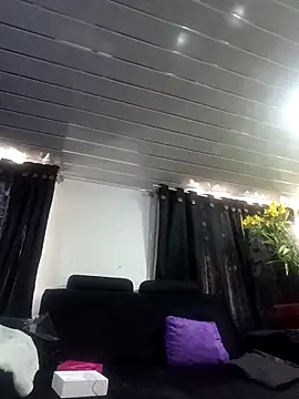 Fenix 528 online show from 10-26-25, 08:20