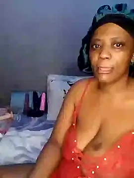 QueenOFthroat online show from 01-23-25, 05:31