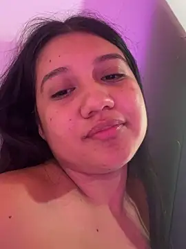 Maisa issa online show from 03-19-25, 01:07