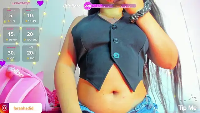 Snapshot of Maisa_issa chatting on 05-08-26, 01:26 Maisa issa online show from 05-08-26, 01:26