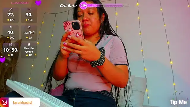 Snapshot of Maisa_issa chatting on 04-28-26, 01:26 Maisa issa online show from 04-28-26, 01:26