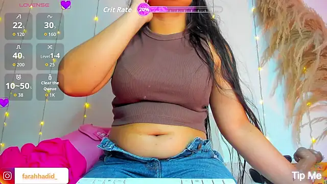 Maisa issa online show from 06-18-26, 01:38