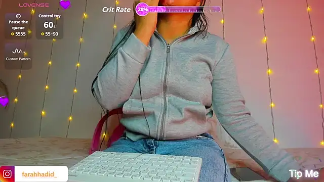 Maisa issa online show from 04-15-26, 01:26