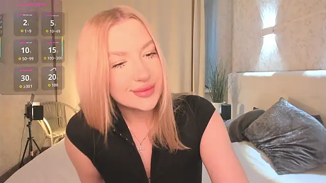 Emma  Leee online show from 03-30-26, 01:07