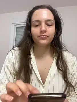 tatianaAlvarez1 online show from 01-14-25, 07:43