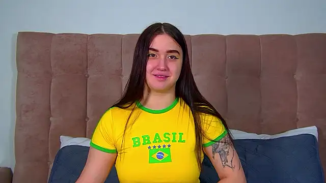 ChristinaMilton online show from 02-03-26, 06:22