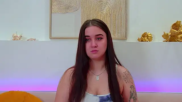 ChristinaMilton online show from 02-12-26, 06:35