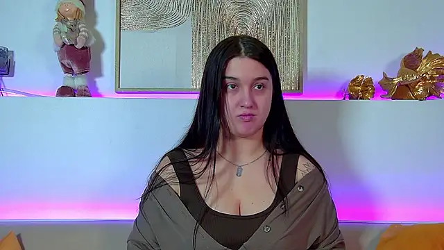 ChristinaMilton online show from 01-14-26, 06:06