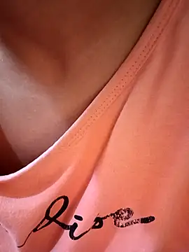 Snapshot of Sanaya_7 chatting on 09-22-25, 09:15 Sanaya 7 online show from 09-22-25, 09:15