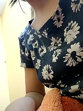 Snapshot of Sanaya_7 chatting on 01-26-25, 05:44 Sanaya 7 online show from 01-26-25, 05:44