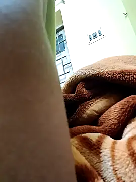 Snapshot of Sanaya_7 chatting on 02-09-25, 05:43 Sanaya 7 online show from 02-09-25, 05:43