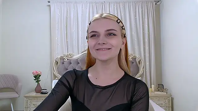 Snapshot of KellyStone chatting on 03-21-25, 08:50 KellyStone online show from 03-21-25, 08:50