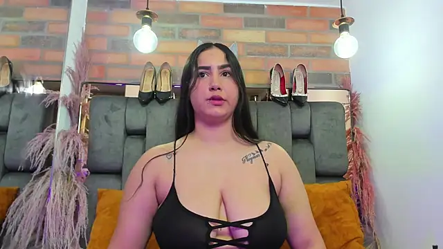 JESSYCORTES online show from 10-21-25, 03:00