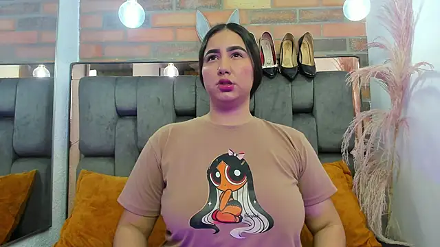 JESSYCORTES online show from 10-06-25, 02:07